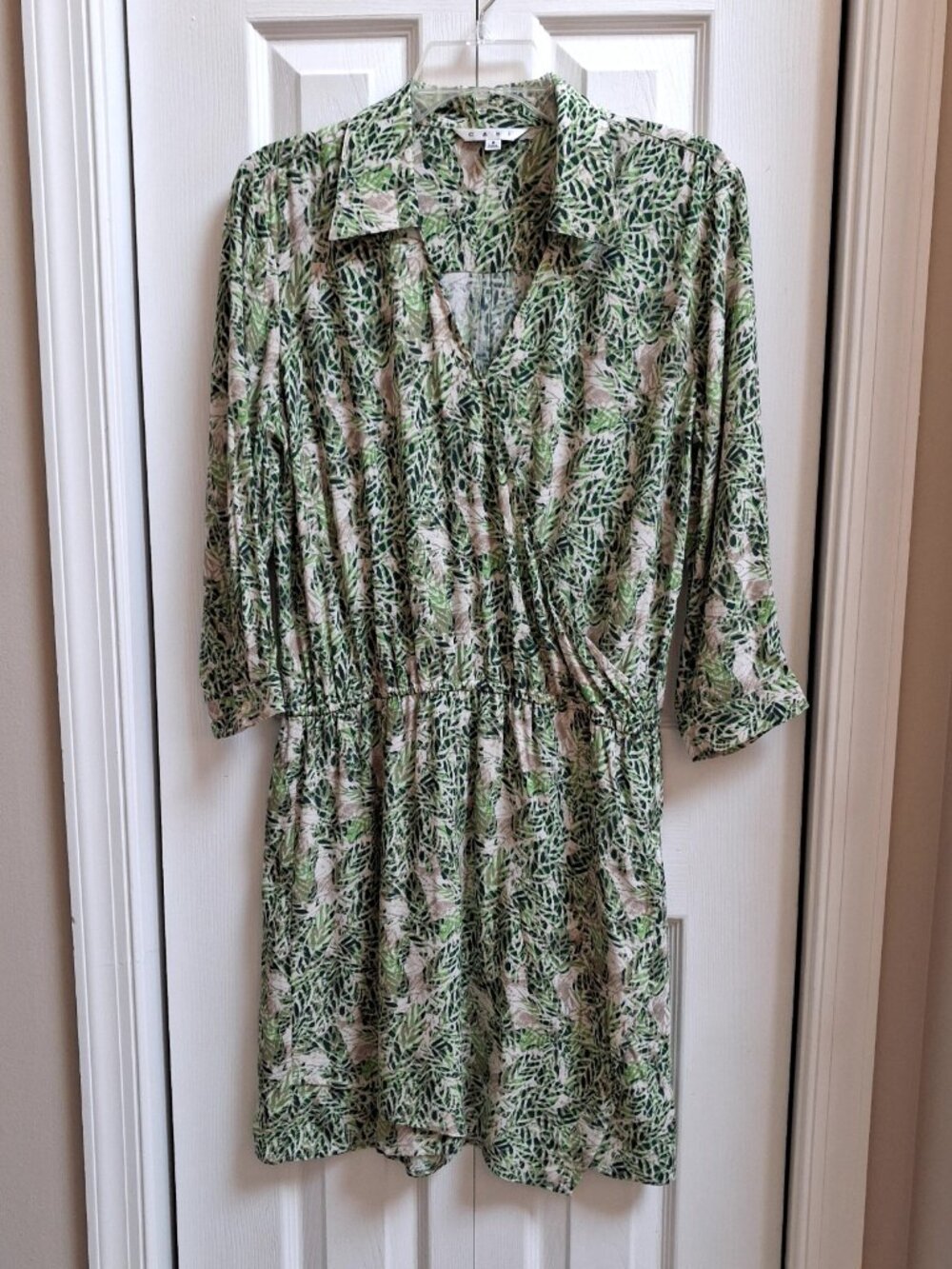 CABI Green Tropical Leaf Print Faux Wrap Dress sz S